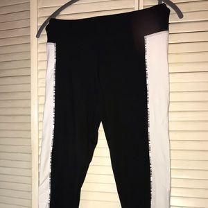 Victoria’s Secret leggings